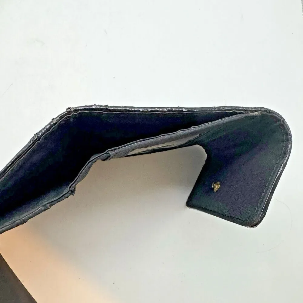 Liz Claiborne Black Patent Leather Trifold Logo Wallet ID CC Cash Coin Organizer